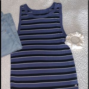 💙🖤American Eagle Stripped Tank Top🖤💙